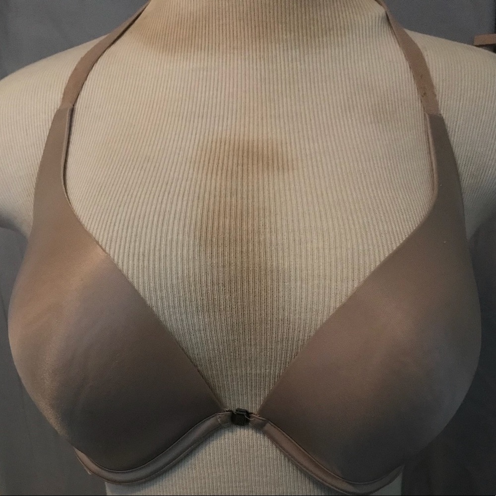 Victoria’s Secret plunge bra